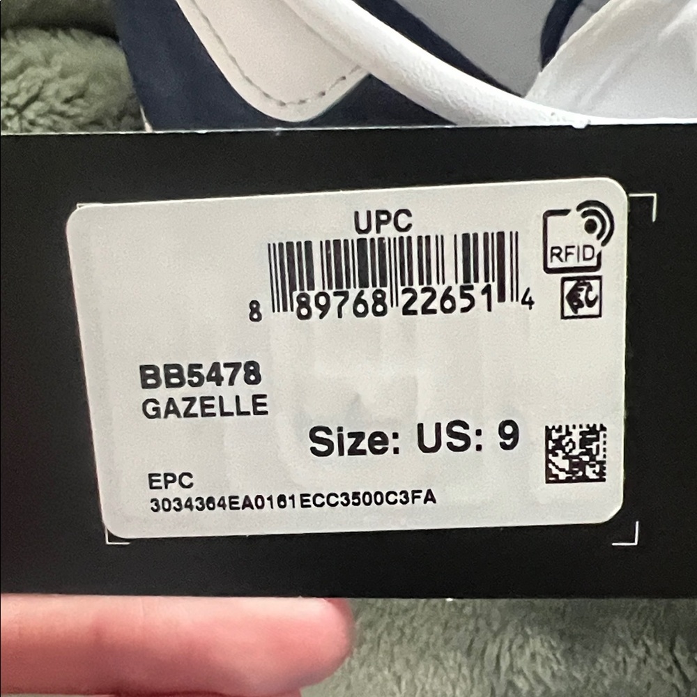 Adidas Gazelle Blue Box - Picture 5 of 5
